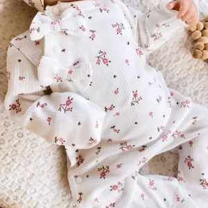 سرهمی مجلسی با کلاه obabyسفید و گلبهی