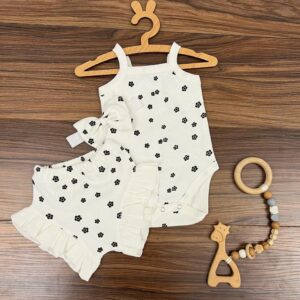 بادی و شورت و هد شکوفه های بهاری